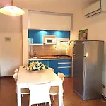 Acapulco Апартаменты *